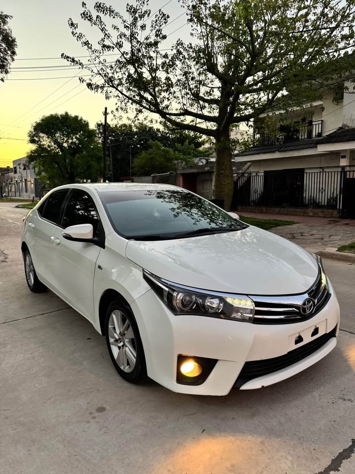 COROLLA XEI AUTOMÁTICO 2015