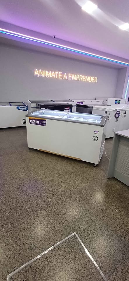Freezer Exhibidor Inelro 