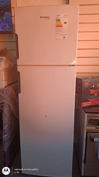 HELADERA ESLABÓN DE LUJO - CÍCLICA / 340 LITROS
