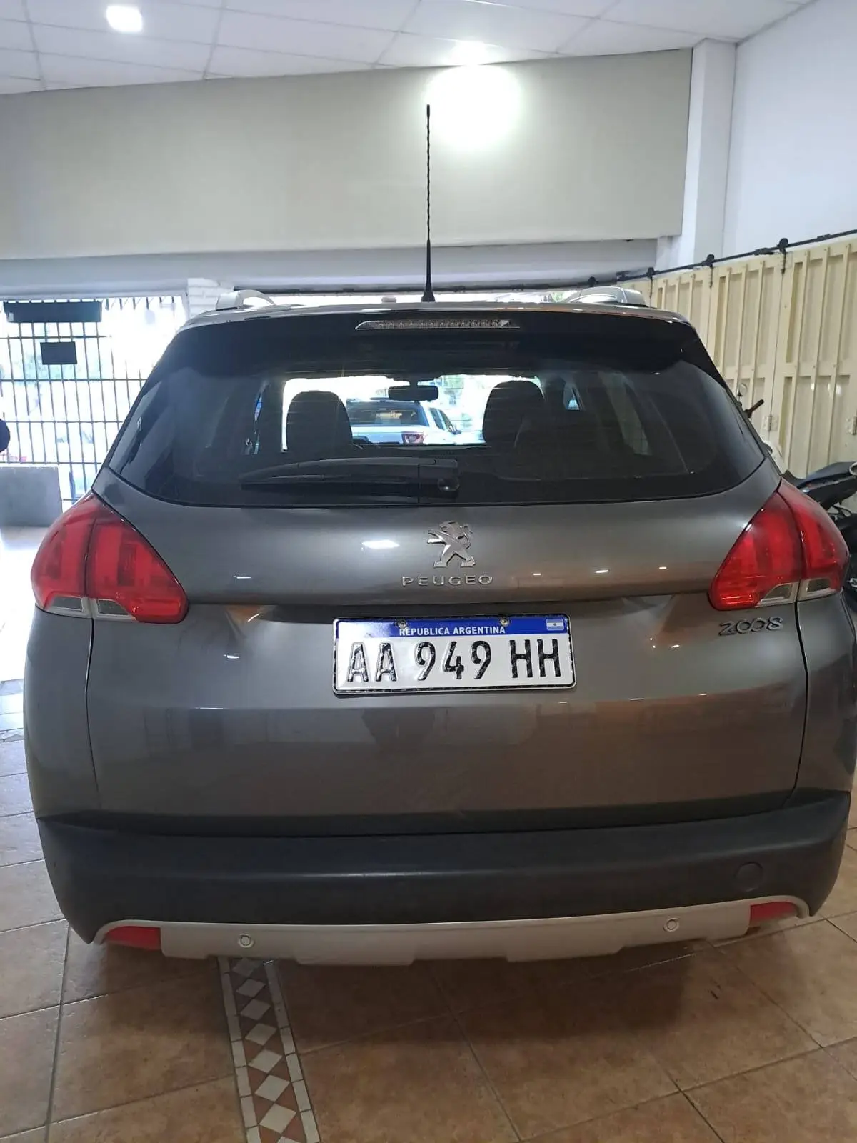 PEUGEOT 2008 2017 AUTOMÁTICA FULL - Imagen 4
