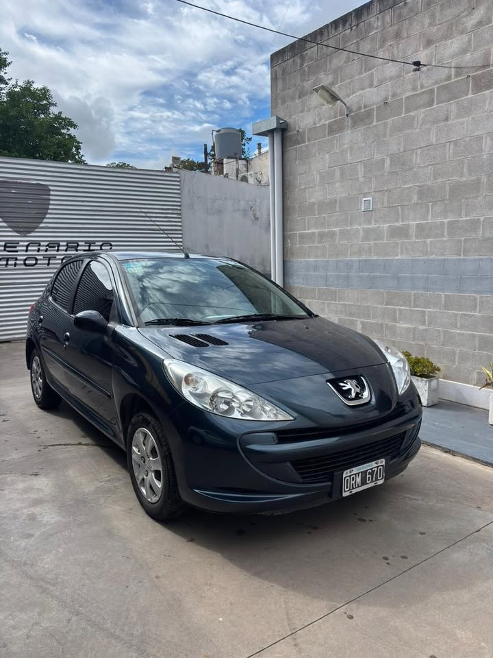 Peugeot 207 Allure 1.4 Nafta/GNC - Imagen 2